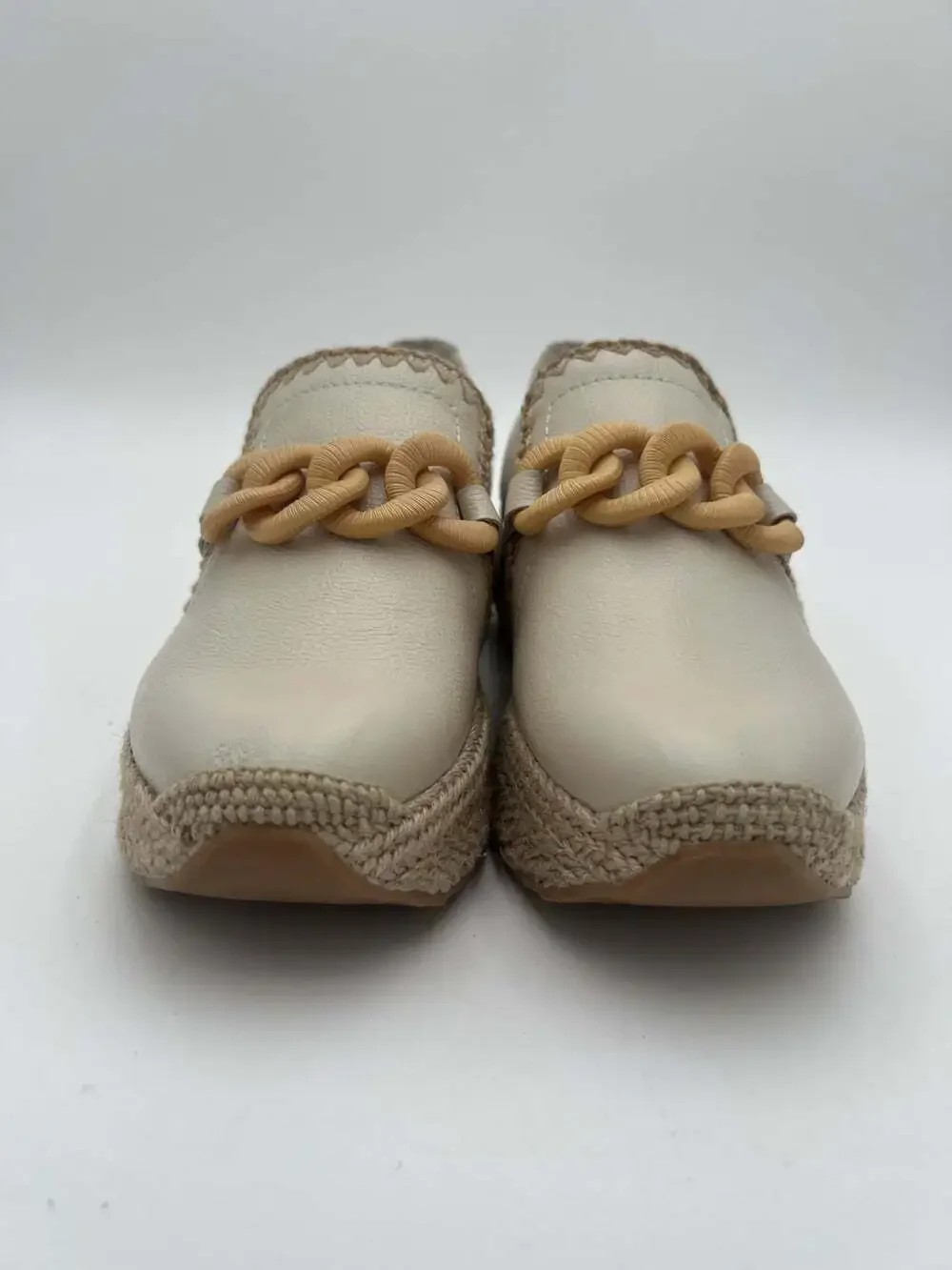 Dolce Vita Jhenee Espadrilles Women’s 8 Ivory Chain Loafers NWOB